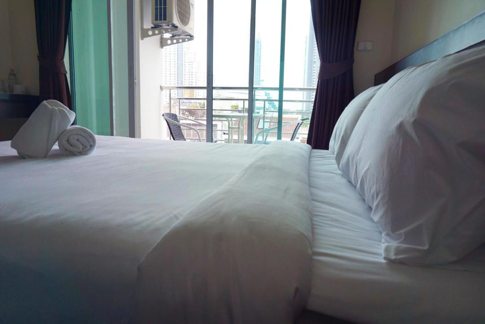 The Cosy River Bangkok Exterior photo