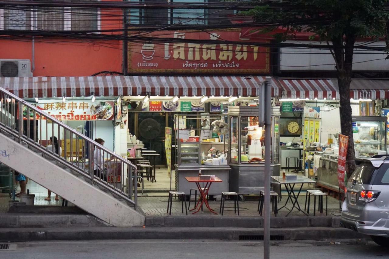 The Cosy River Bangkok Exterior photo