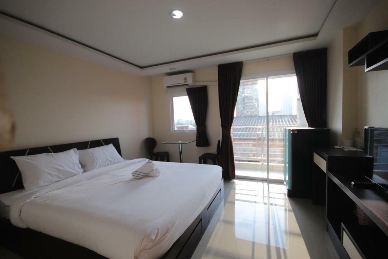 The Cosy River Bangkok Exterior photo